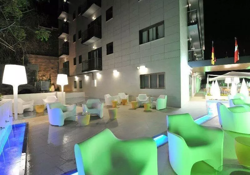 Fotos del hotel On Aleta Room Designed For Adults:  11