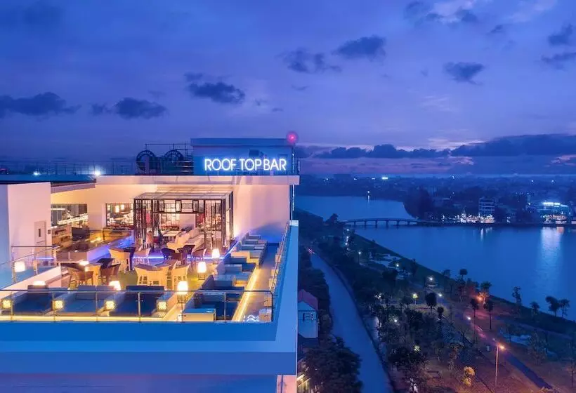 Fotos del hotel X2 Vibe Viet Tri:  11