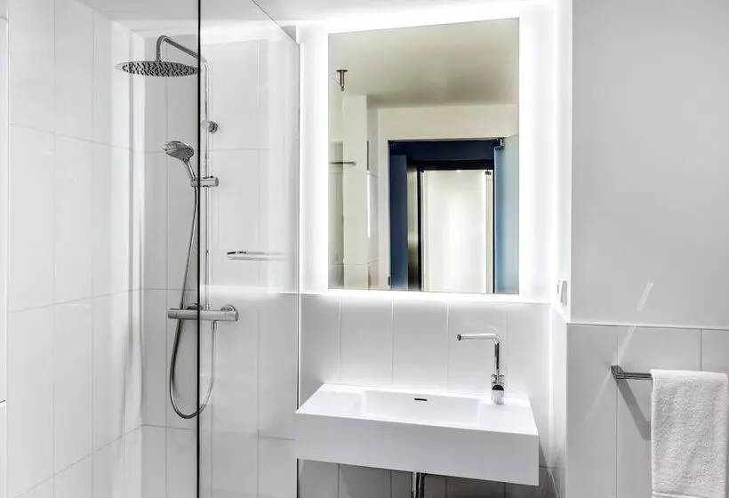 Fotos del hotel Courtyard By Marriott Prague Airport:  15