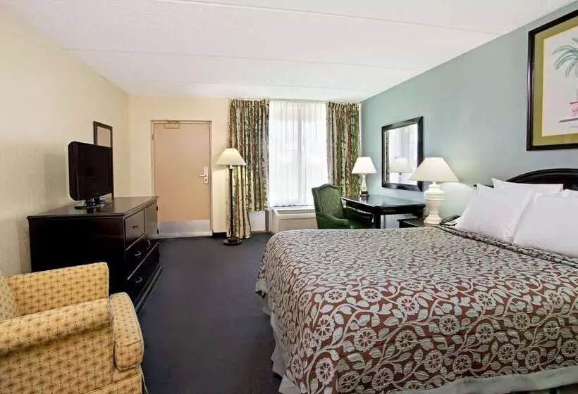 Days Inn By Wyndham Orlando Airport Florida Mall