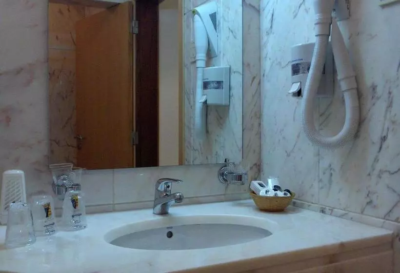 Fotos del hotel D. Ines De Castro:  6