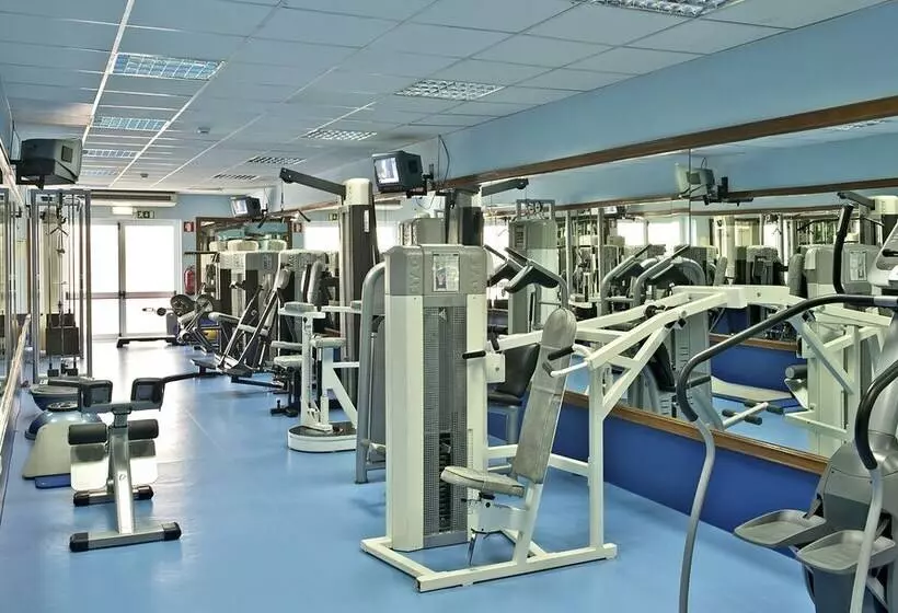 Fotos del hotel Four Seasons Country Club:  14