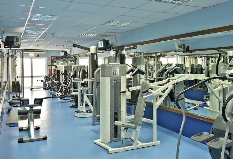 Fotos del hotel Four Seasons Country Club:  21