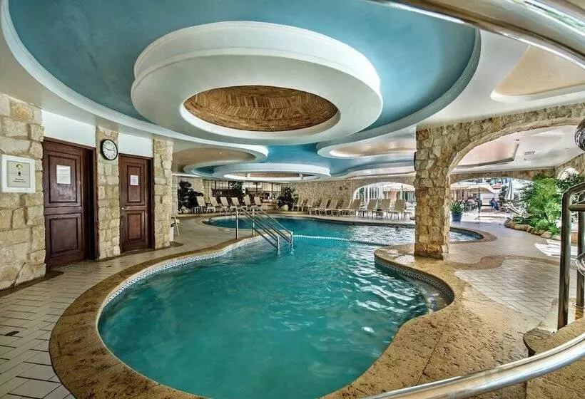 Fotos del hotel Four Seasons Country Club:  15