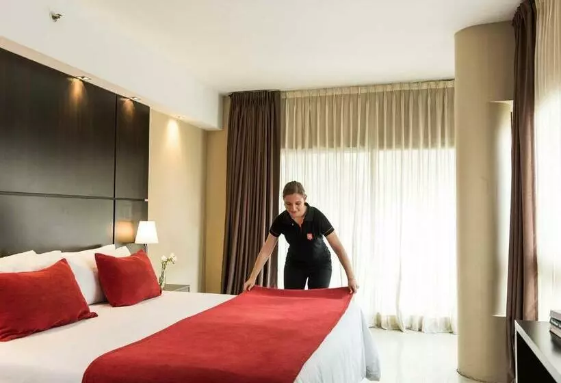 Fotos del hotel Htl City Baires:  12