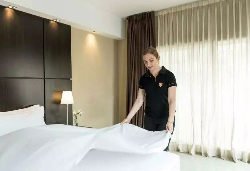 Fotos del hotel Htl City Baires:  24