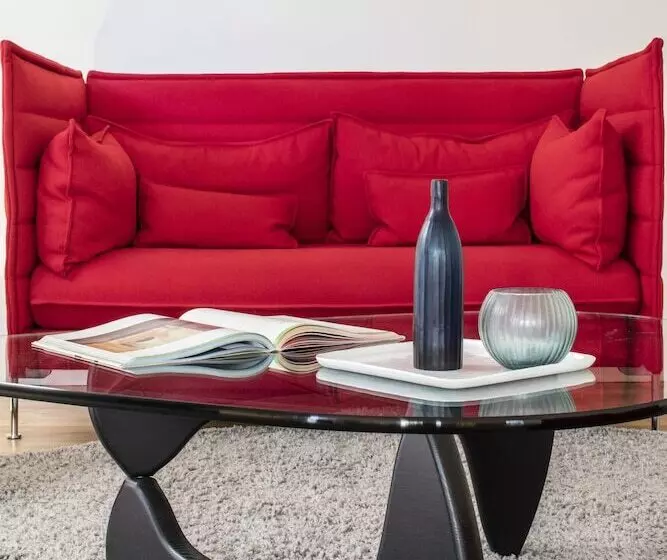 Fotos del hotel Hôtel La Pérouse:  13