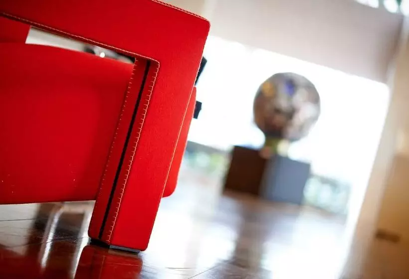 Fotos del hotel Hôtel La Pérouse:  11