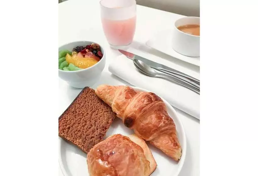 Fotos del hotel Hôtel La Pérouse:  9