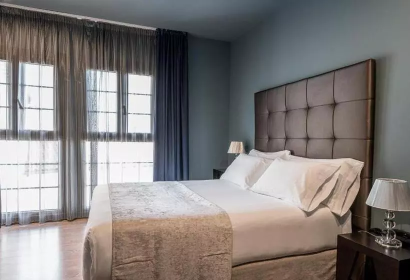 Fotos del hotel Pamplona Catedral:  18