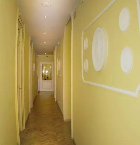 Fotos del hotel Stylish Room Hotel:  2