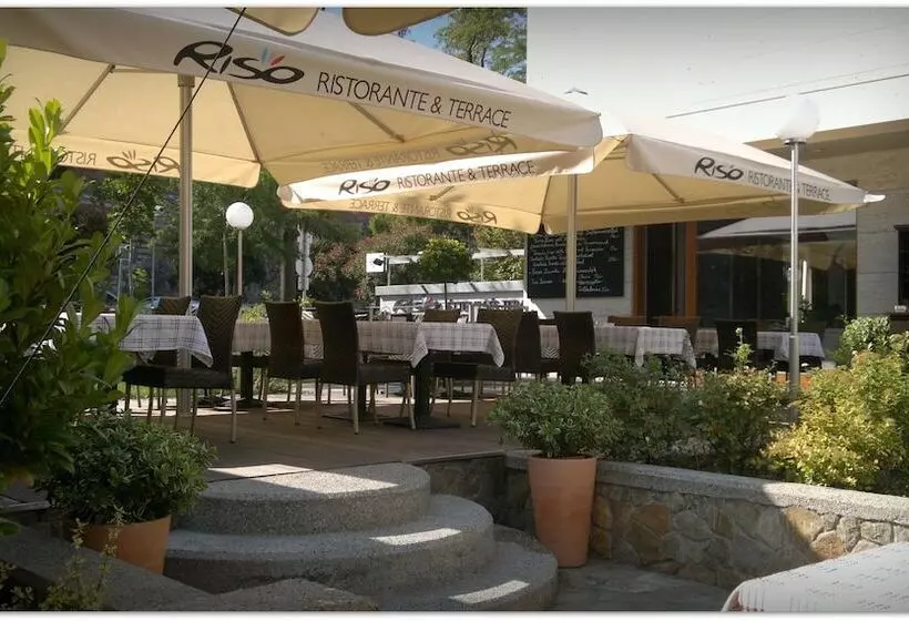 Fotos del hotel Castle Garden:  9