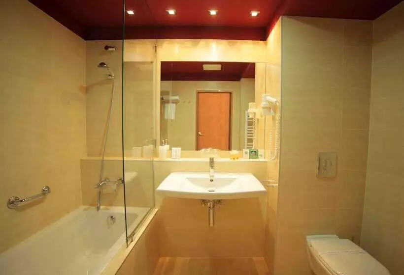 Fotos del hotel Castle Garden:  5