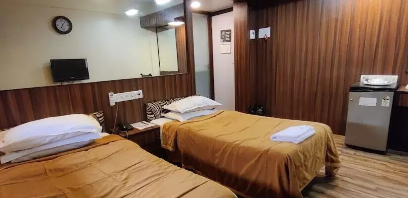 Fotos del hotel Hotel Metro Palace:  15