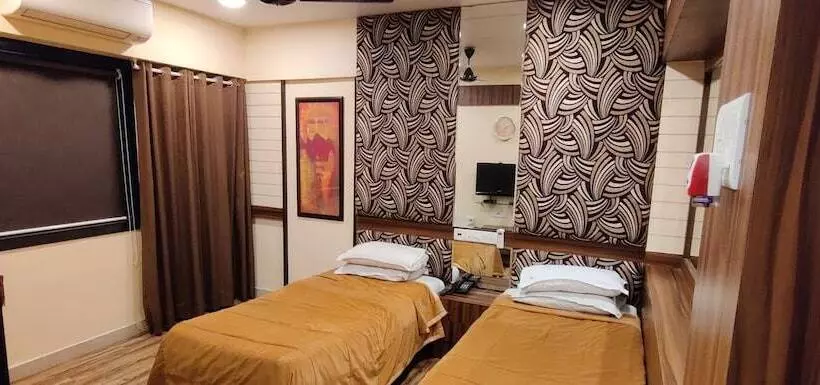 Fotos del hotel Hotel Metro Palace:  2