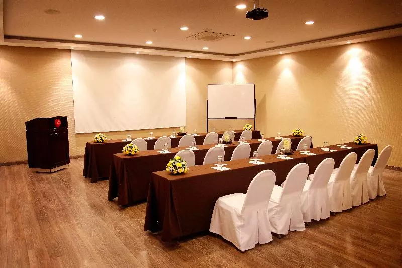 Fotos del hotel Reina Isabel:  8