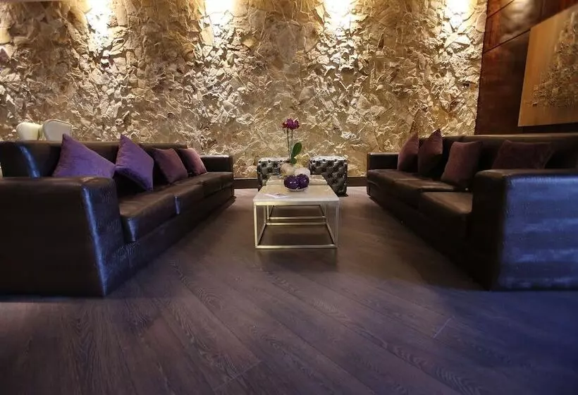 Fotos del hotel Reina Isabel:  16