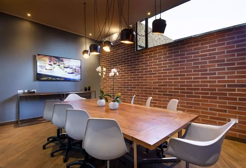 Fotos del hotel Reina Isabel:  24