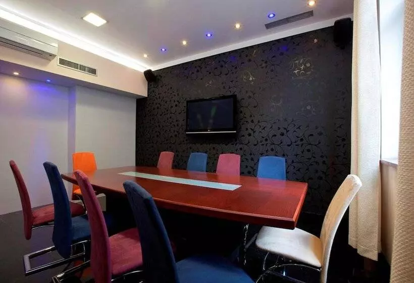 Fotos del hotel Relax Inn:  9