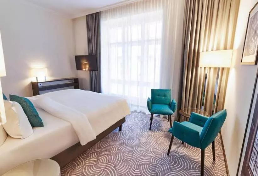 Fotos del hotel Steigenberger Hotel Herrenhof:  22