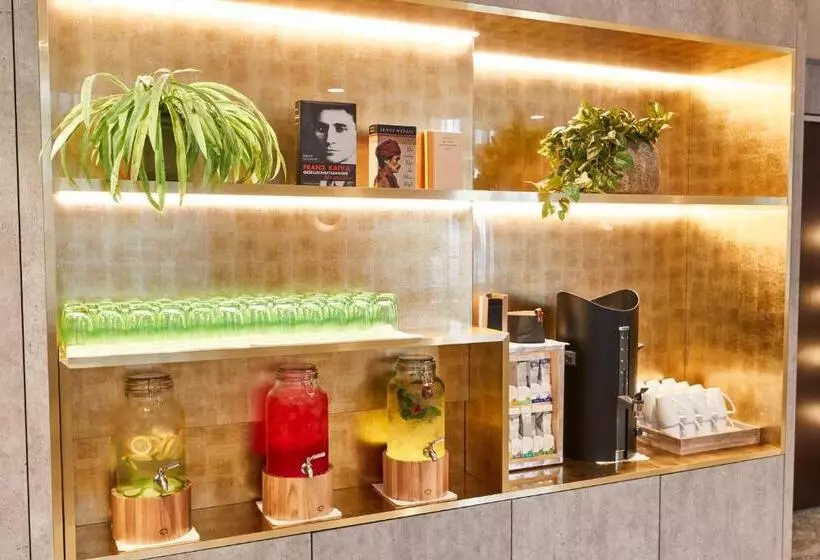 Fotos del hotel Steigenberger Hotel Herrenhof:  6