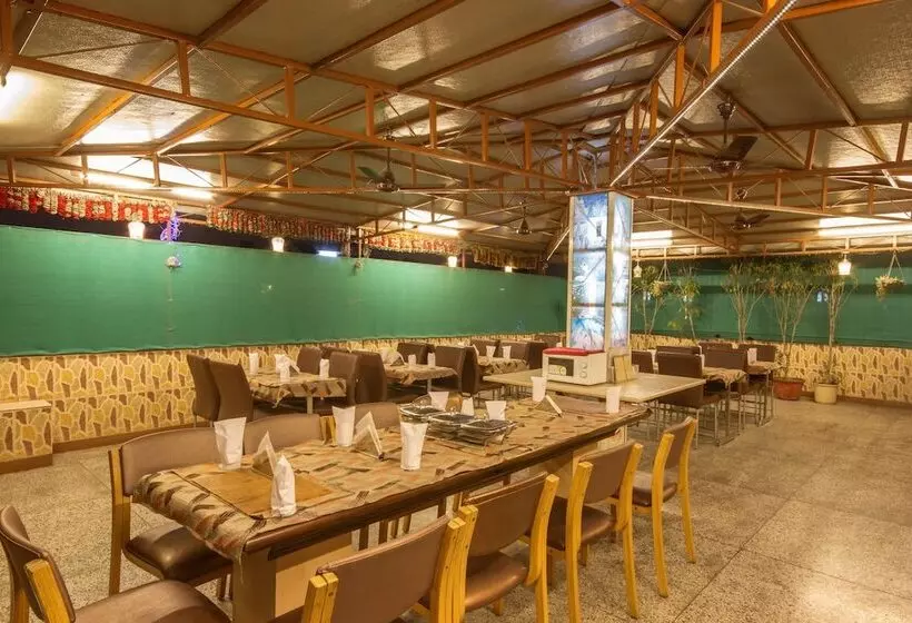 Fotos del hotel Capital O74390  Grand Park Inn:  3