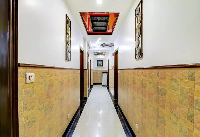 Fotos del hotel Capital O74390  Grand Park Inn:  8