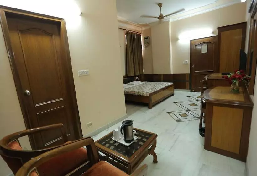 Fotos del hotel Capital O74390  Grand Park Inn:  25