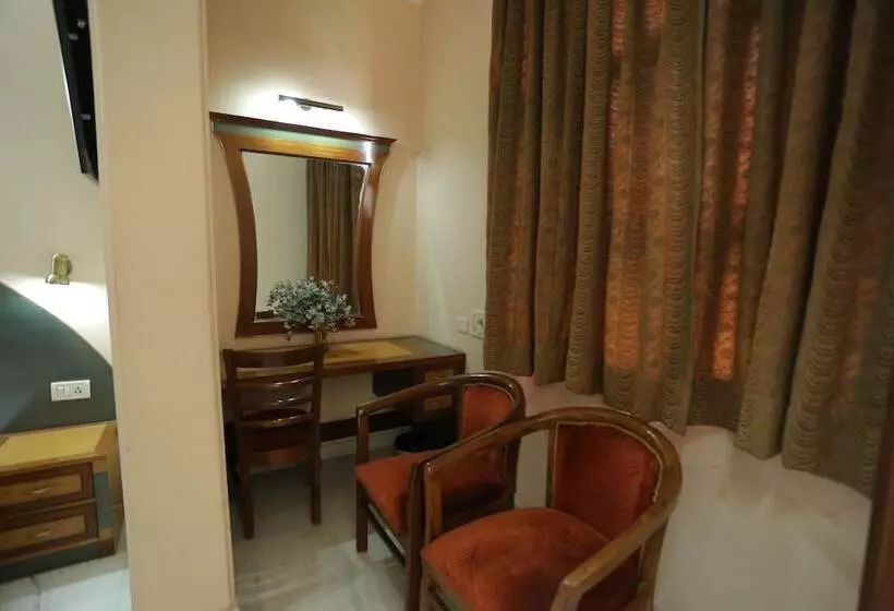 Fotos del hotel Capital O74390  Grand Park Inn:  21