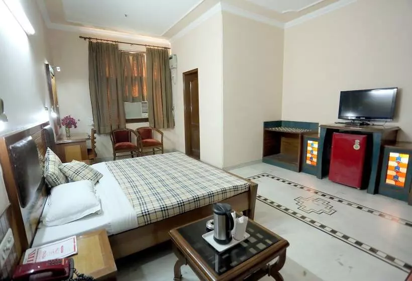 Fotos del hotel Capital O74390  Grand Park Inn:  12