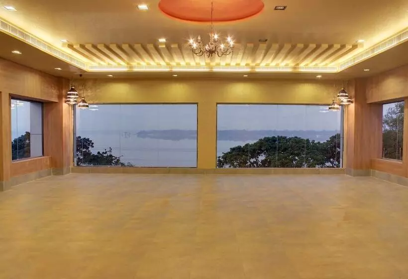 Fotos del hotel Justa Hyderabad:  7