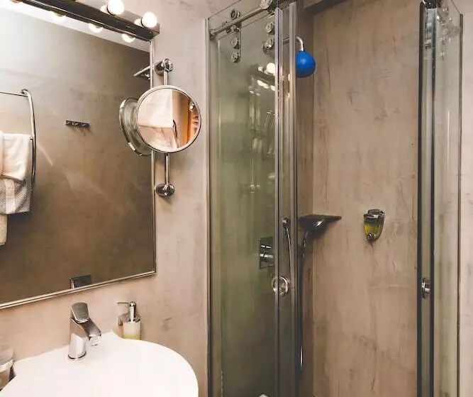 Fotos del hotel Kastro Hotel:  4