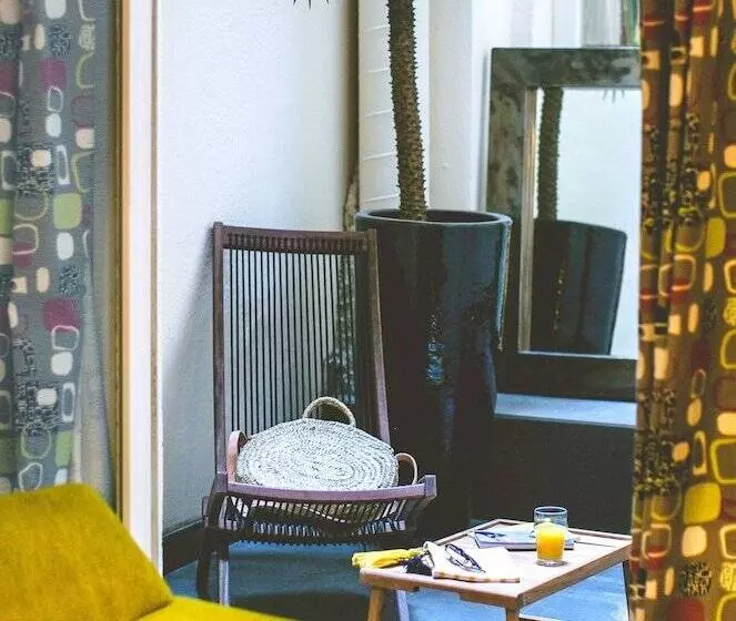 Hôtel Crayon By Elegancia