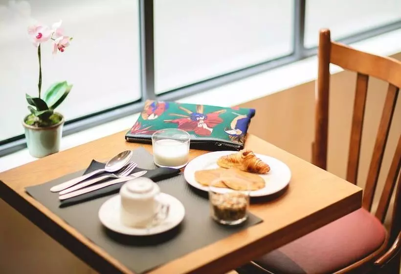 Fotos del hotel Hôtel Crayon By Elegancia:  7