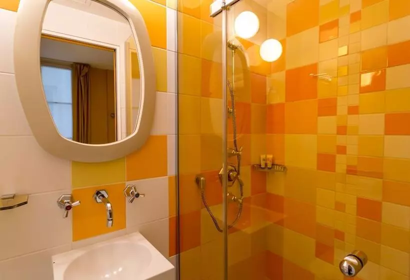 Fotos del hotel Hôtel Crayon By Elegancia:  9