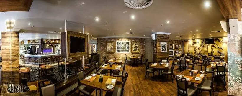 Fotos del hotel Garden Court Sandton City:  16