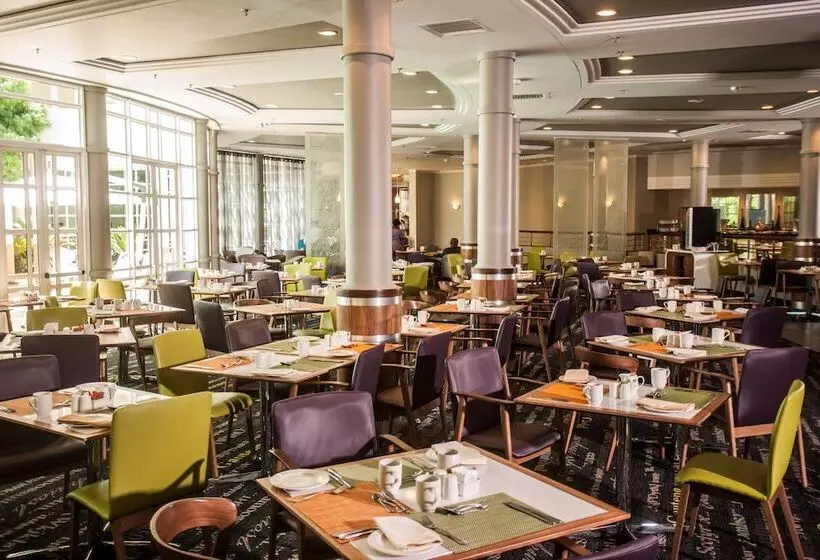 Fotos del hotel Garden Court Sandton City:  20