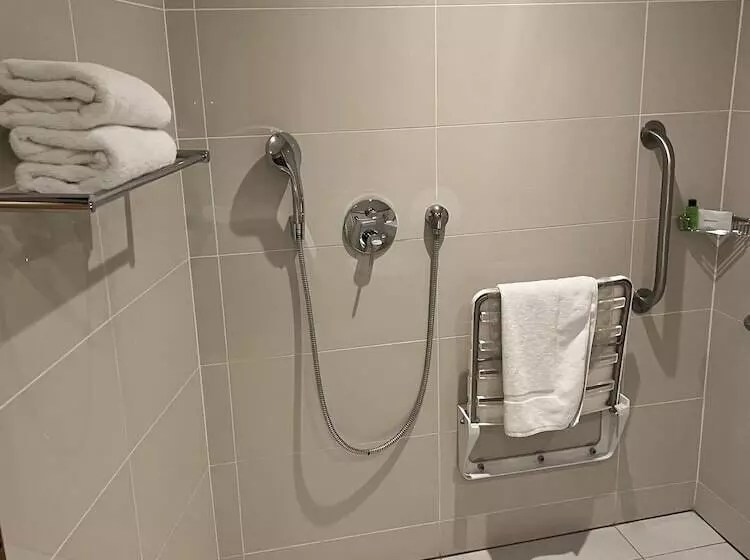 Fotos del hotel Garden Court Sandton City:  12