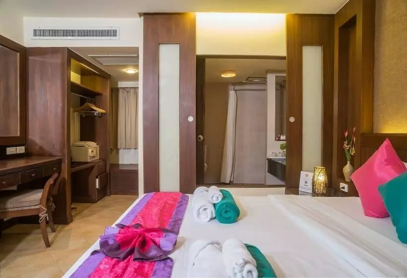 Samui Sense Beach Resort