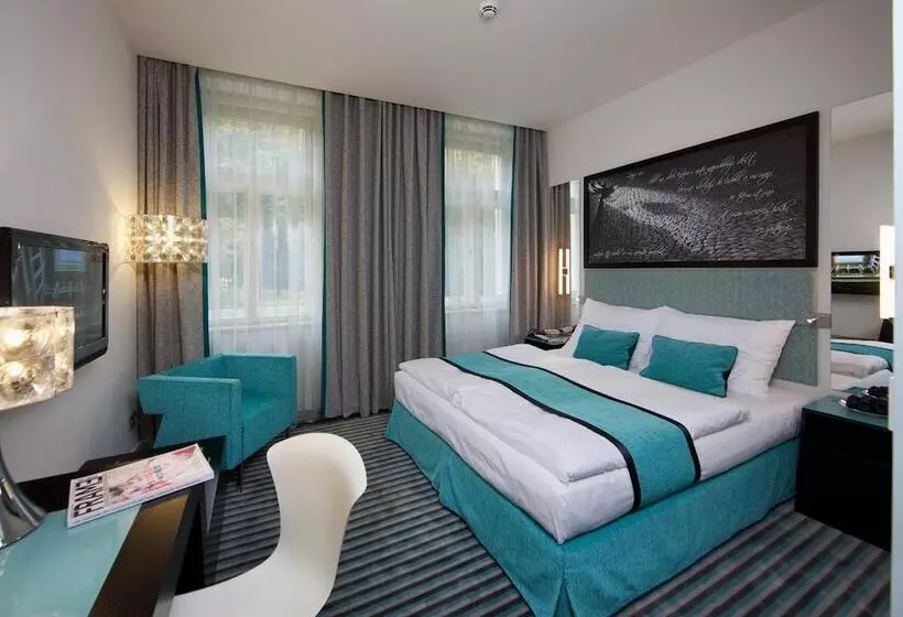 Red & Blue Design Hotel Prague