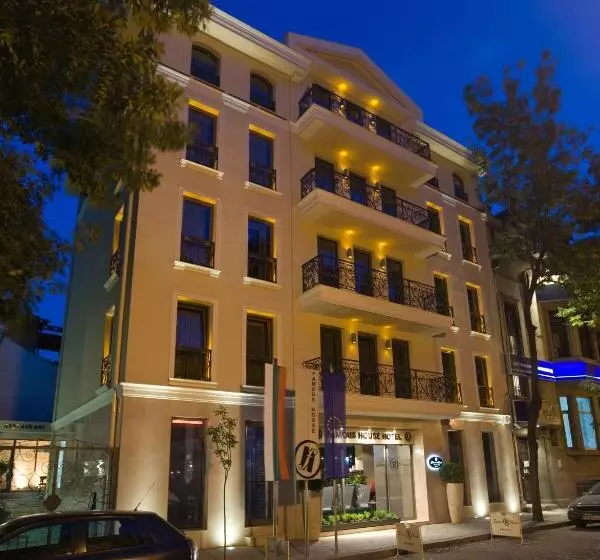 Fotos del hotel Famous House:  7