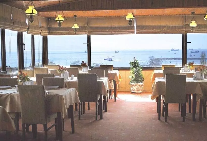 Fotos del hotel Grand Liza:  3