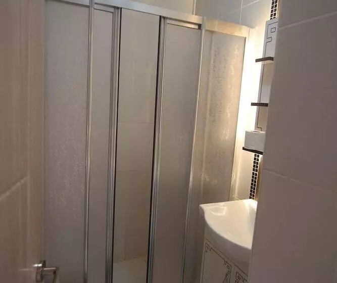 Fotos del hotel Grand Liza:  10