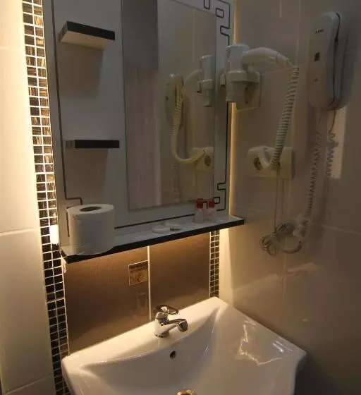 Fotos del hotel Grand Liza:  4