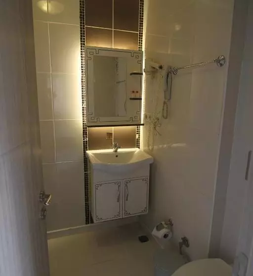 Fotos del hotel Grand Liza:  16