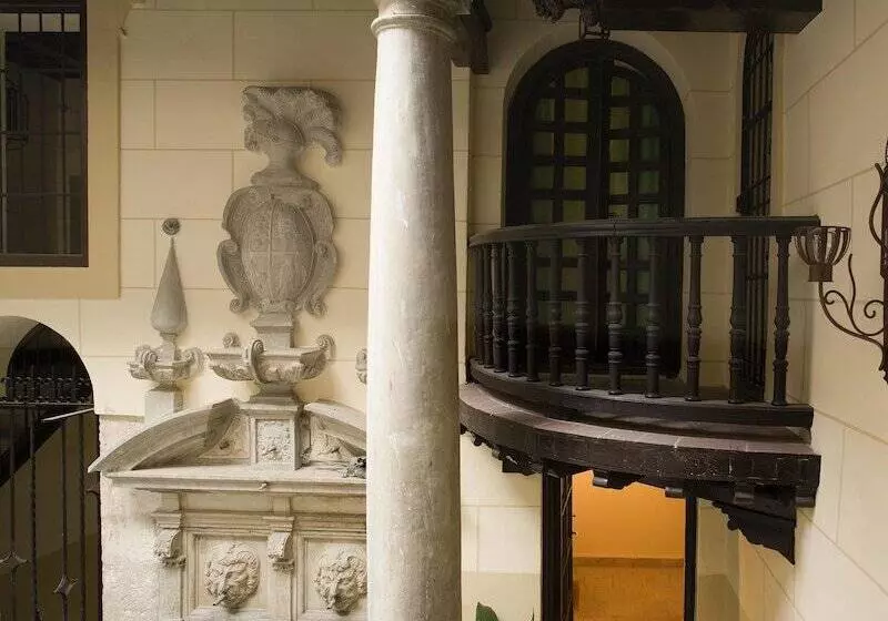 Fotos del hotel Palacio De Mariana Pineda:  6