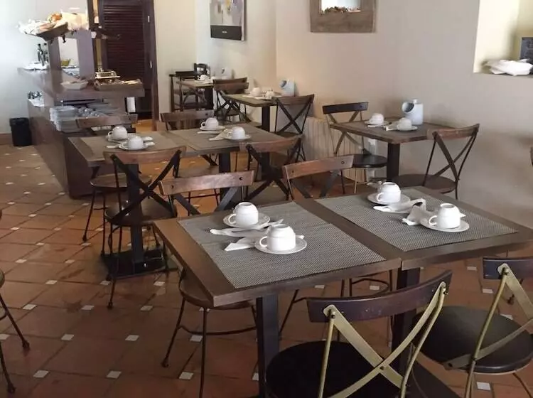 Fotos del hotel Palacio De Mariana Pineda:  3