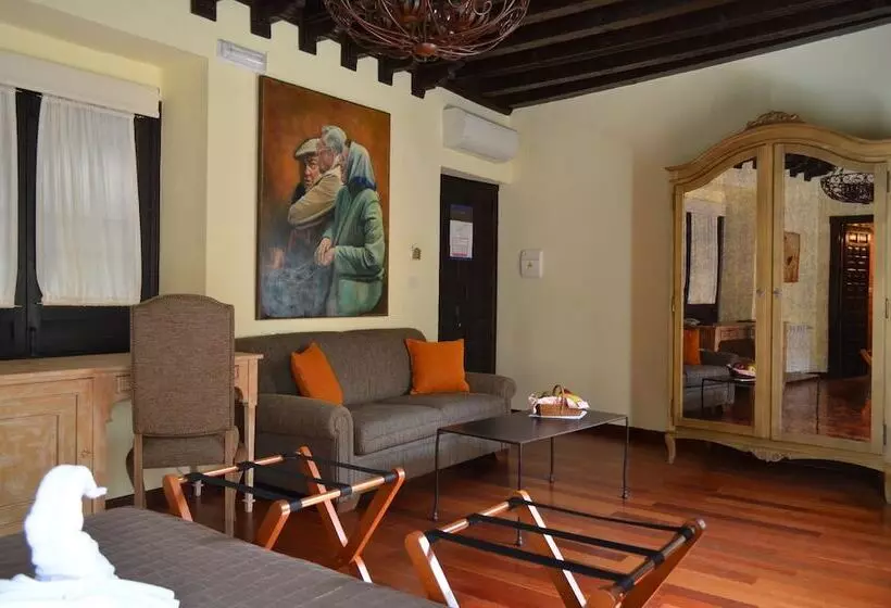 Fotos del hotel Palacio De Mariana Pineda:  19