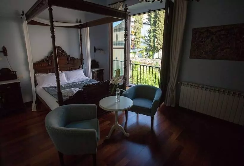 Fotos del hotel Palacio De Mariana Pineda:  23