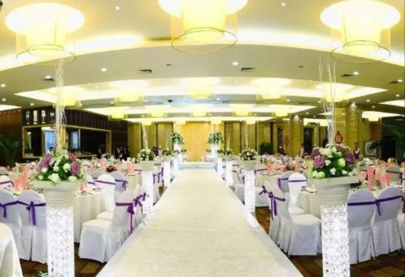 Fotos del hotel Vaya International:  4